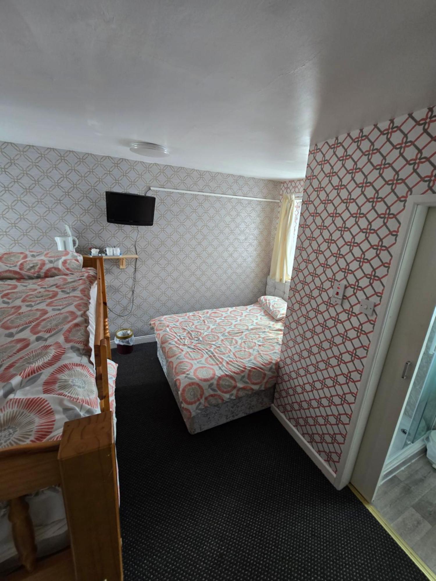 Tobermory Hotel Blackpool Bagian luar foto