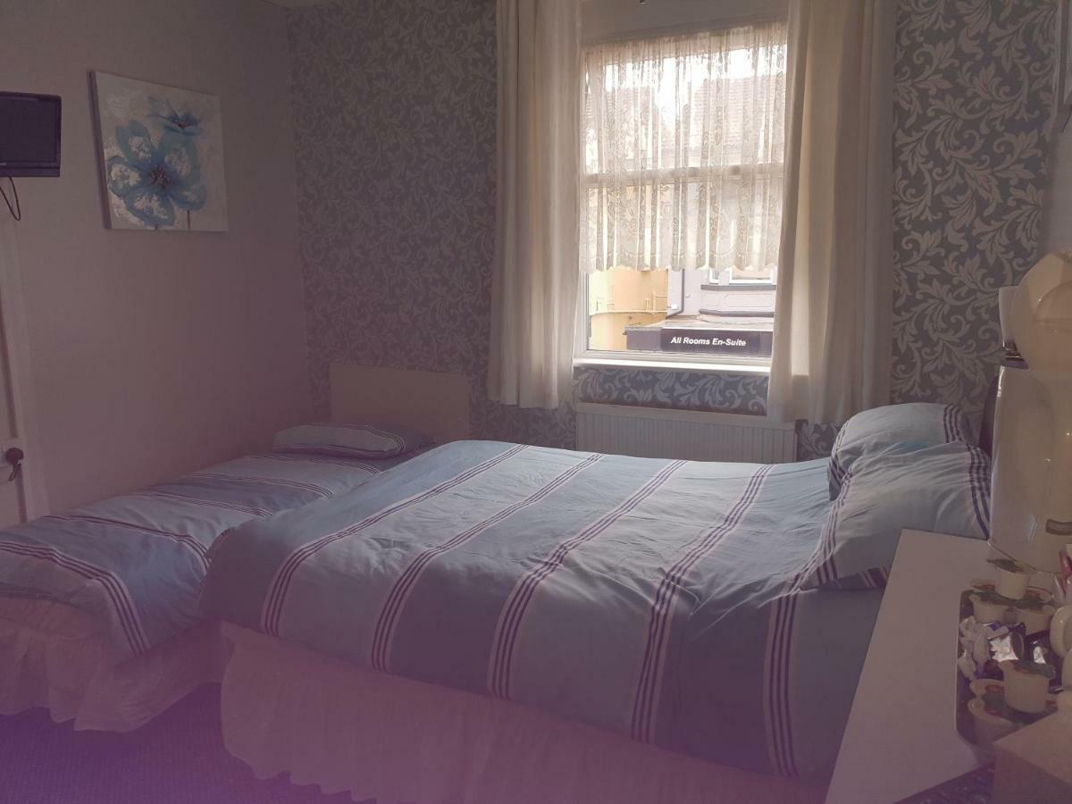 Tobermory Hotel Blackpool Bagian luar foto