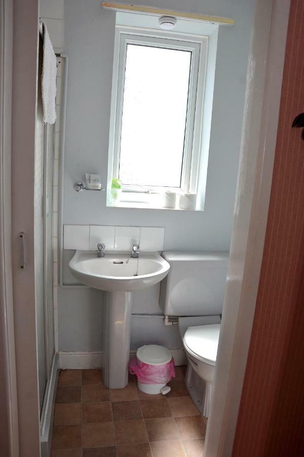 Tobermory Hotel Blackpool Bagian luar foto