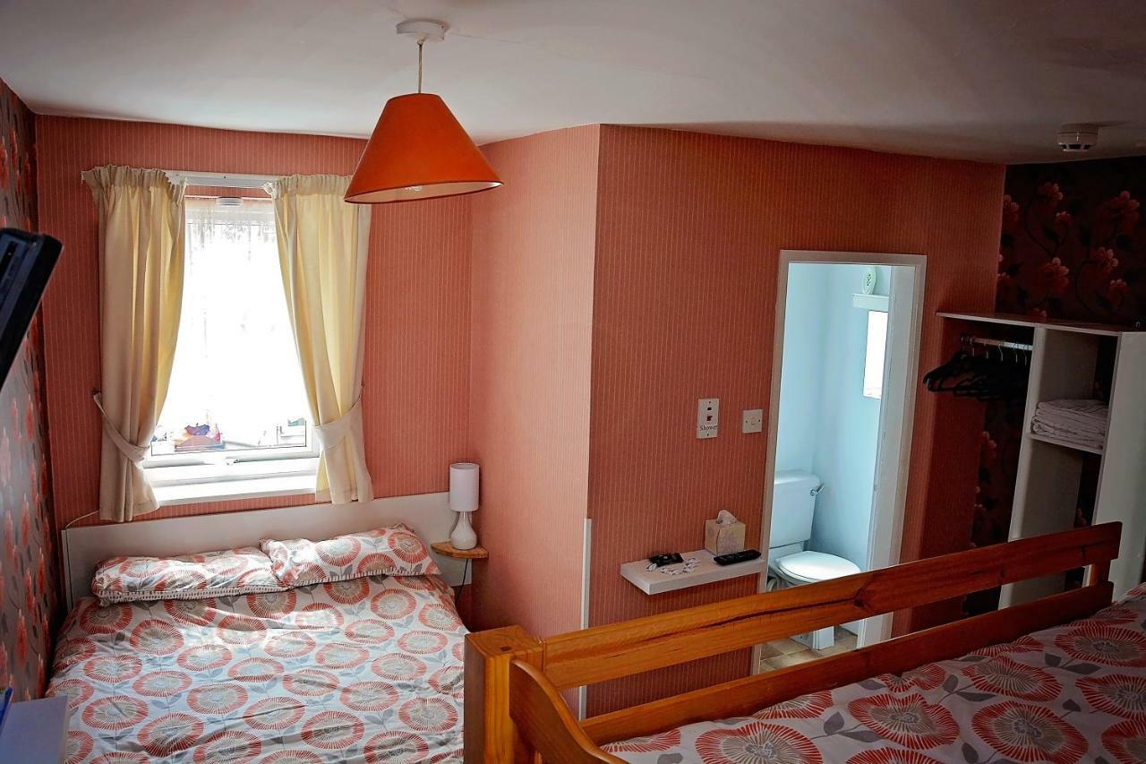 Tobermory Hotel Blackpool Bagian luar foto